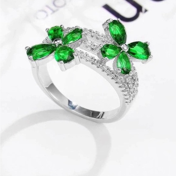 Bohemian Butterflies Ring - Picture 4 of 4